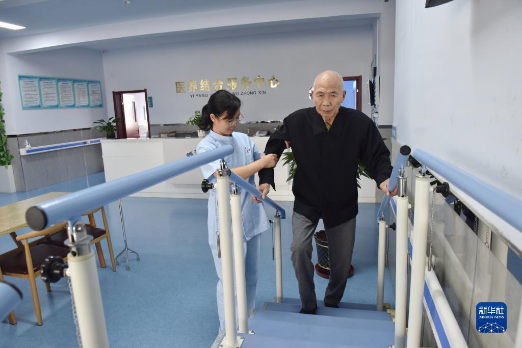 聚游网游戏平台下载